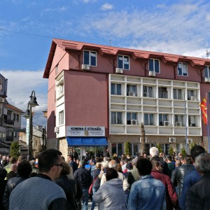 Foto lajm: Për deponinë protestohet në Strugë!
