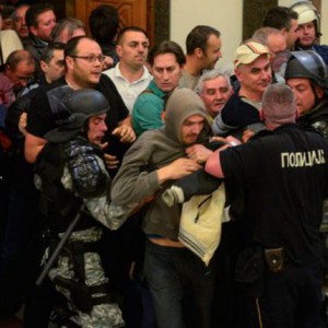Spiuni serb i përfshirë në ngjarjet e 27 Prillit në Parlament