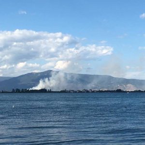 Foto Lajm:Kështu dukej nga liqeni tymi i deponisë!