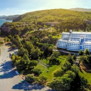 Helmohen turistët e vendosur në hotelin “Izgrev” në Kalishtë-Strugë