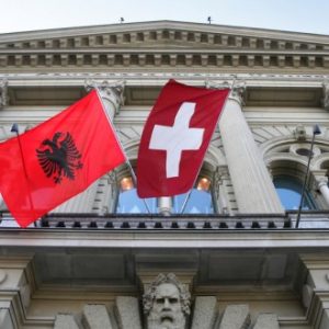 Shqiptarët e Zvicrës histori suksesi