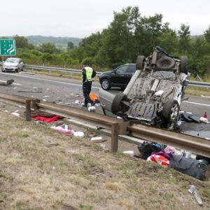 Në autostradën Beograd-Nish një mërgimtar i vdekur e pesë të lënduar