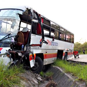 Aksidentohet autobusi me 30 nxënës në Kërçovë