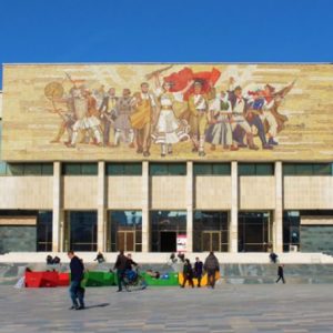 Gjuha maqedonase do të mësohet në Universitetin në Tiranë