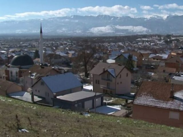 Migrimi , në të gjitha fshatrat e Strugës ka shtëpi të mbyllura