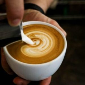Maqedonia e Veriut renditet e 18-ta në botë për kafe të konsumuar për banor në vit