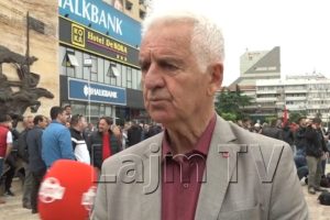Shpëtim Pollozhani komenton deklaratën e Vuçiqit: Bandat politike në Ballkan i ka zënë frika nga Albin Kurti