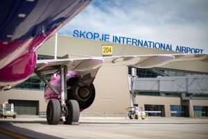 Komunikacioni ajror në aeroportin e Shkupit do të jetë i rregullt në ditët në vijim
