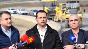 Kushdo që ka gabuar do të mbajë përgjegjësi për autostradën Kërçovë-Ohër