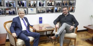 Mickoski në qeveri do jetë VLEN: Ali Ahmeti më dërgon njerëz për të bërë qeveri me VMRO-në!