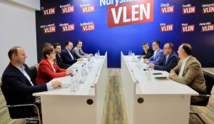 Formohen grupet e punës të VMRO-DPMNE-së dhe VLEN-it për bisedimet për qeverinë e re