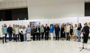 Në Strugë -Absolventët e Artit Figurativ të Universitetit të Tetovës e hapën ekspozitën tradicionale