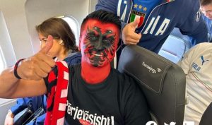 Strugani i famshëm me “shqiponjën”  nuk mungon  në Dortmund