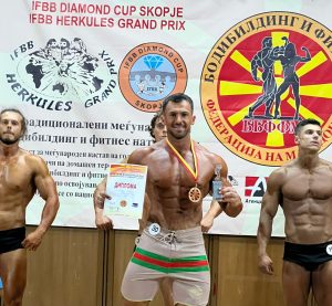 Ilirjan Asani shpallet kampion absolut i Maqedonisë në Bodybuilding (Foto)